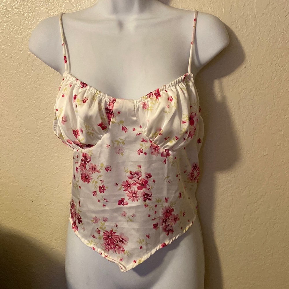 Rue 21 satiny floral spaghetti strap tank top white and pink